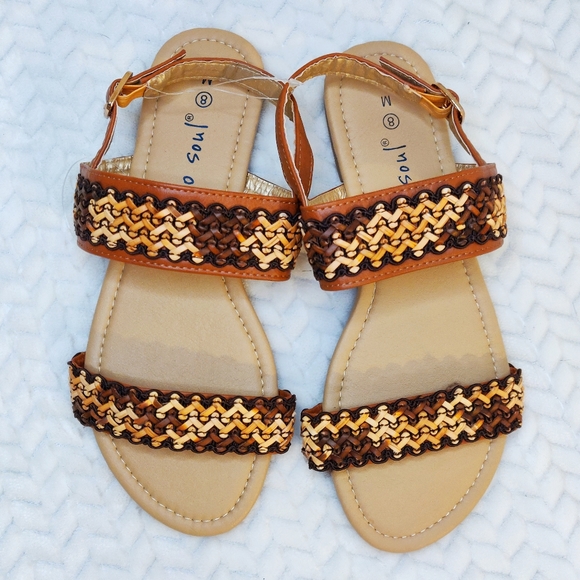 indigo soul Shoes - NWT 8 Sandals Natural Look